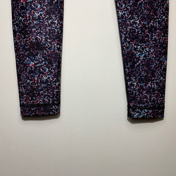 Sold! Lululemon Wunder Under High-Rise Pant Sz 4 - Picture 4 of 8